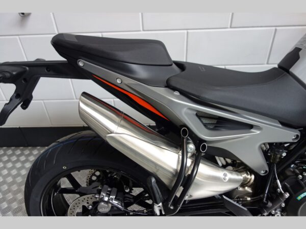 KTM 790 Duke - Afbeelding 4