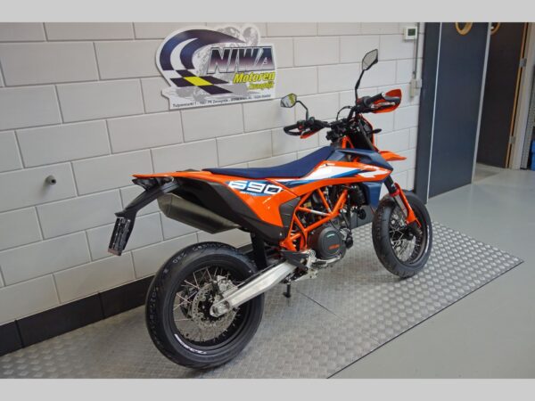 KTM 690 SMC R - Afbeelding 2