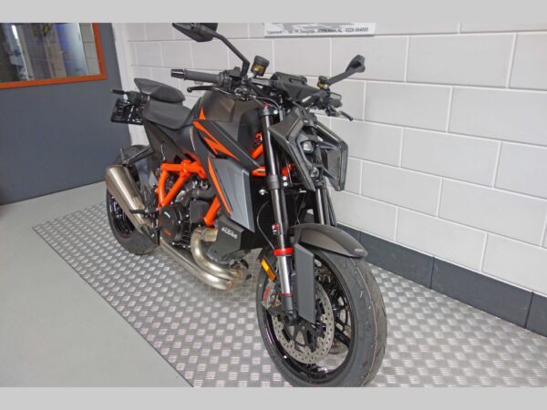 KTM 1390 Super Duke R EVO - Afbeelding 4