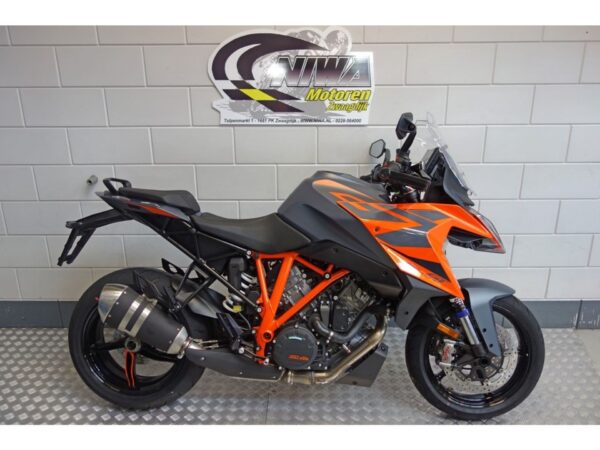 KTM 1290 Super Duke GT