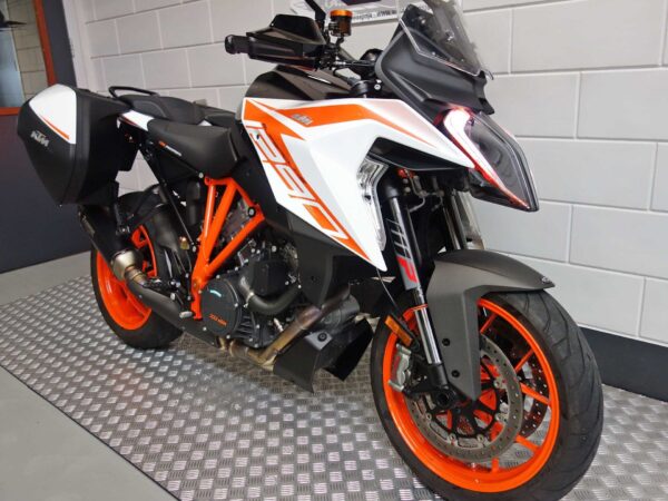 KTM 1290 SUPER DUKE GT - Afbeelding 5