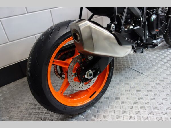 KTM 990 Duke - Afbeelding 4