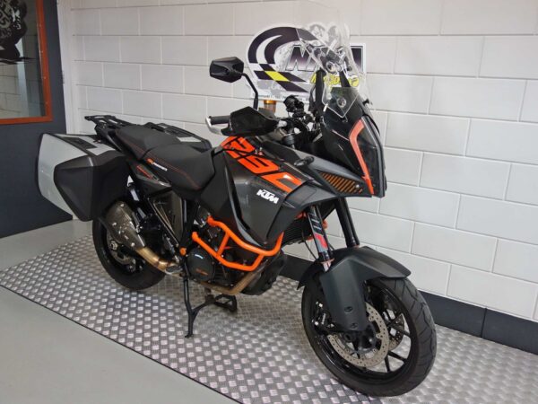 KTM 1290 SUPER ADVENTURE S - Afbeelding 2