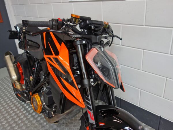 KTM 1290 SUPER DUKE R - Afbeelding 4