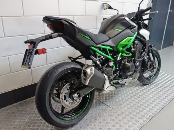 KAWASAKI Z900 - Afbeelding 4