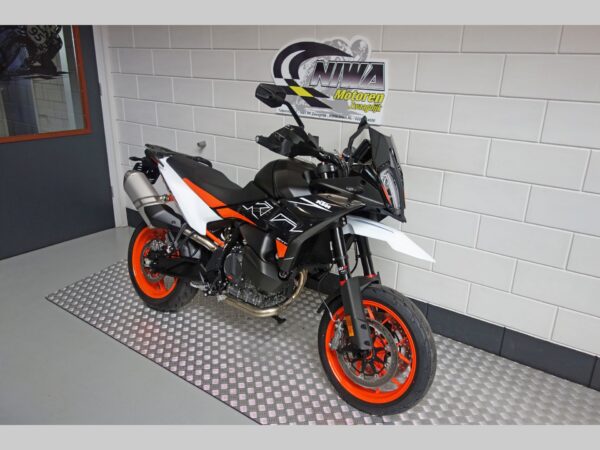 KTM 890 SMT - Afbeelding 2