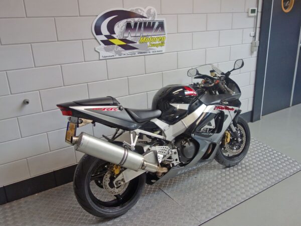 HONDA CBR 900 RR FIREBLADE - Afbeelding 3