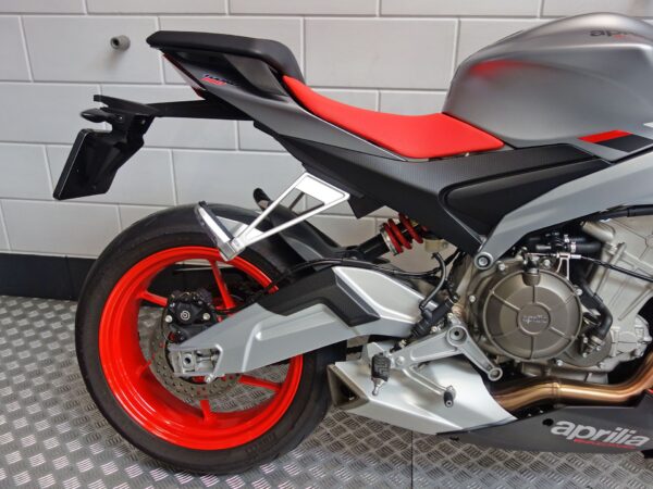 APRILIA TUONO 660 - Afbeelding 4