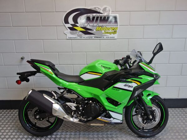 KAWASAKI Ninja 500 SE